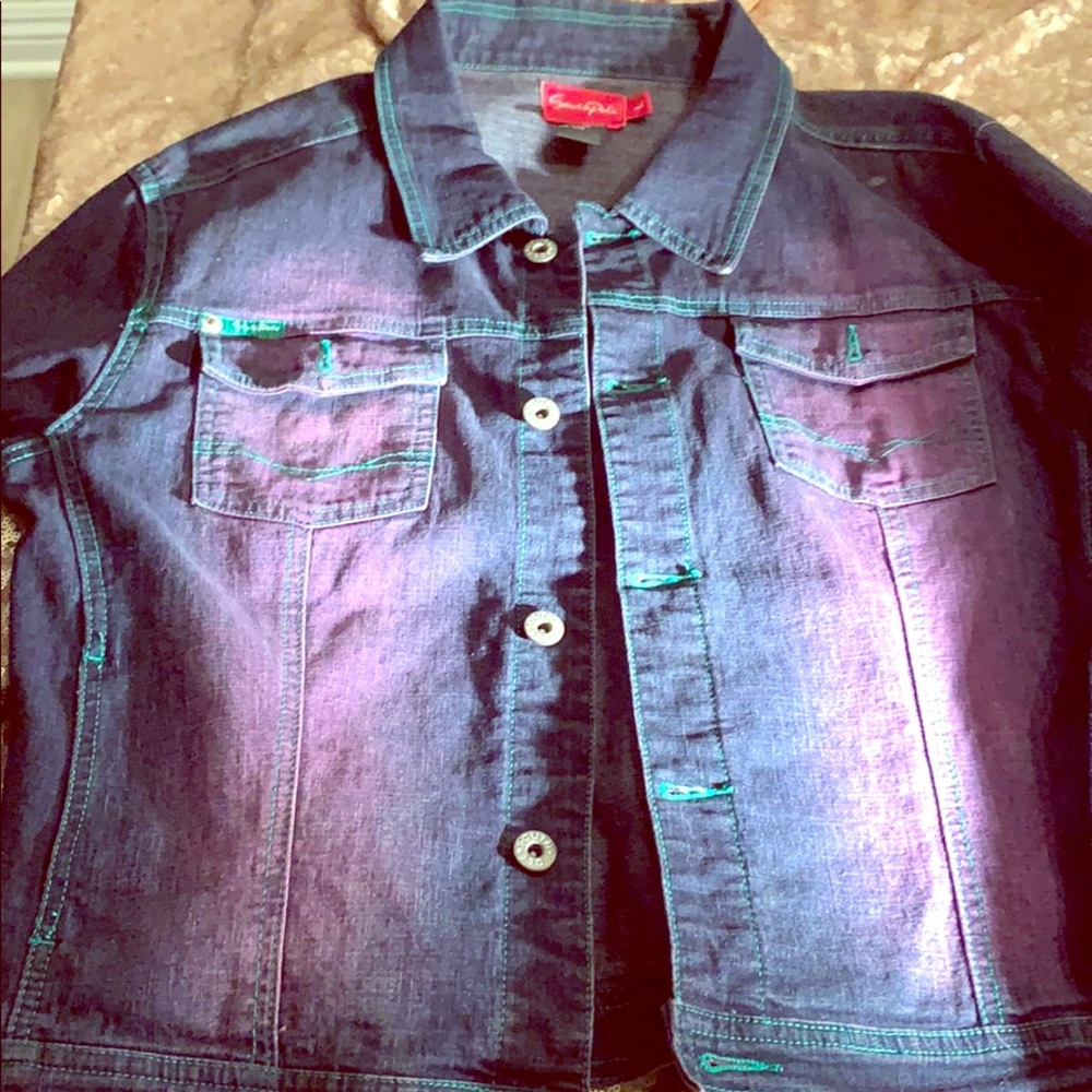 Women’s denim jacket.